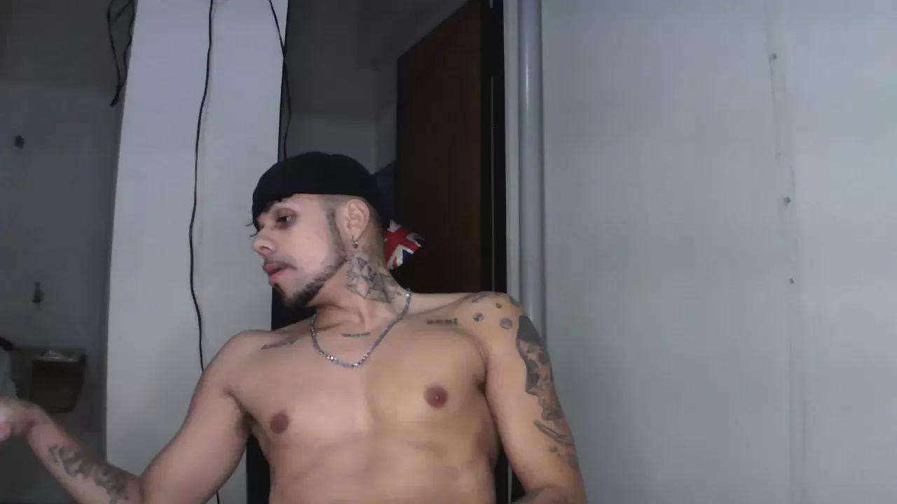 PietroDonato on Cam4 