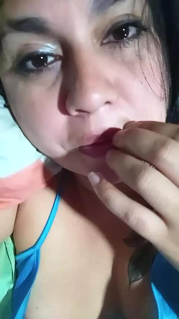 pilar34 on Cam4 