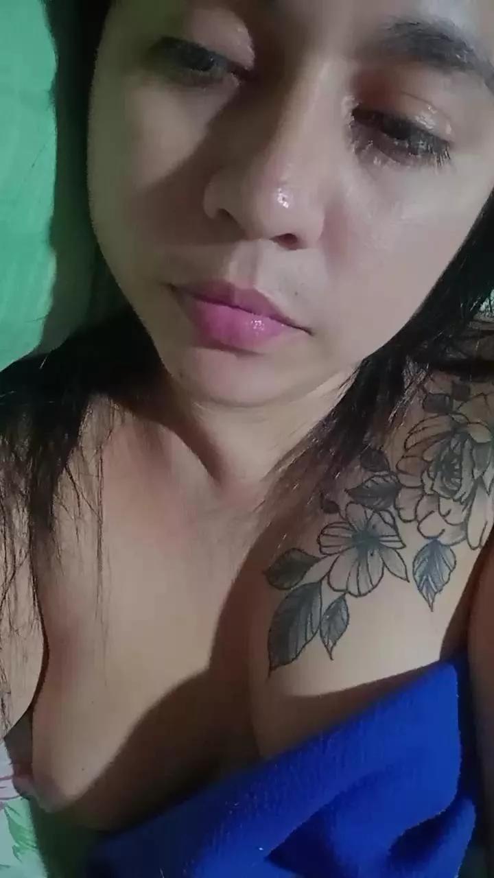 pilar34 on Cam4 