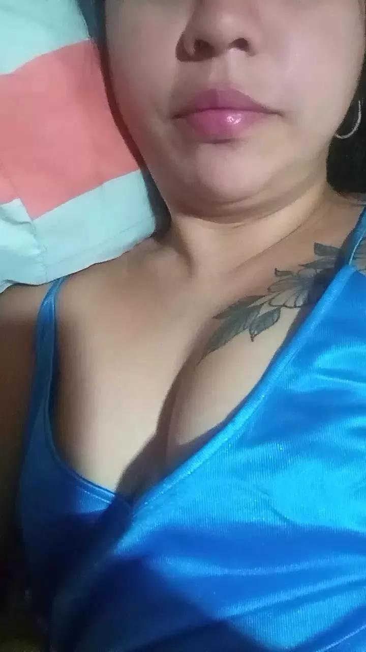pilar34 on Cam4 