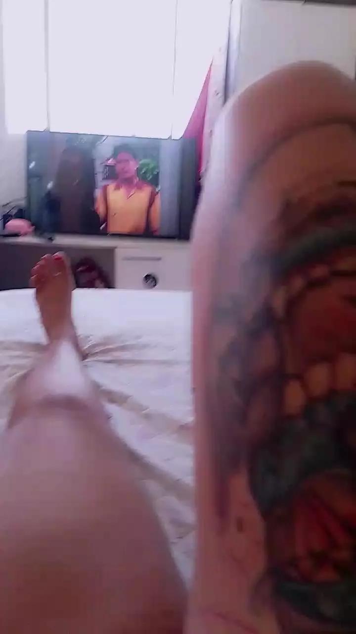 Pimentinha084 on Cam4 