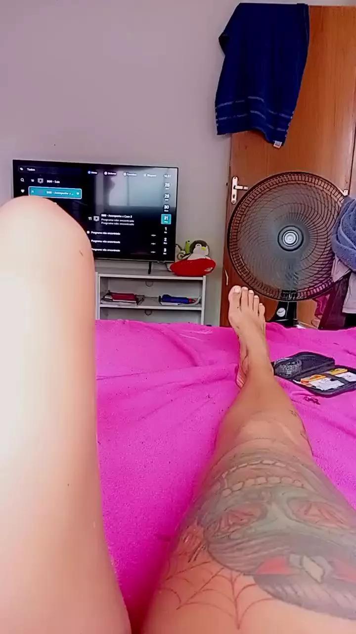 Pimentinha084 on Cam4 