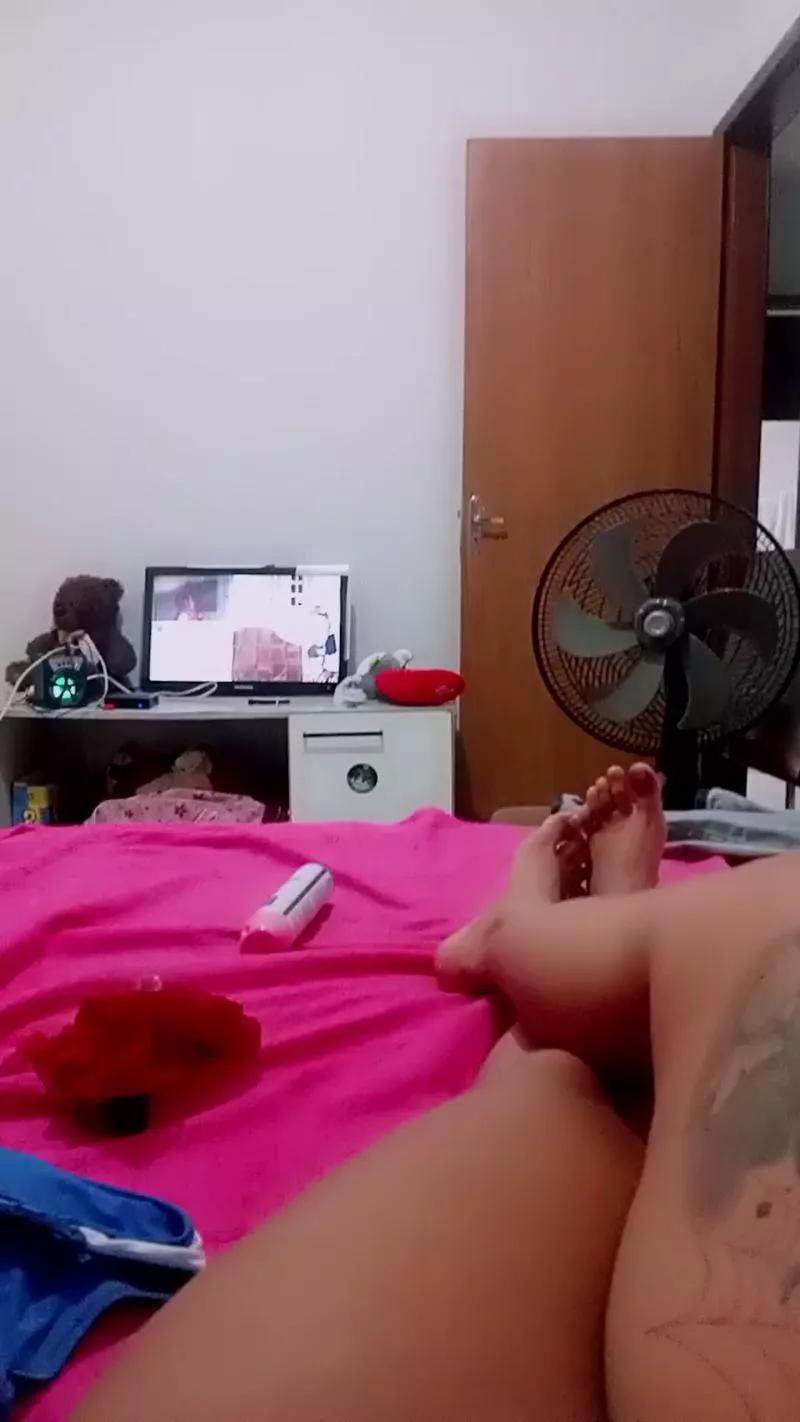 Pimentinha084 on Cam4 