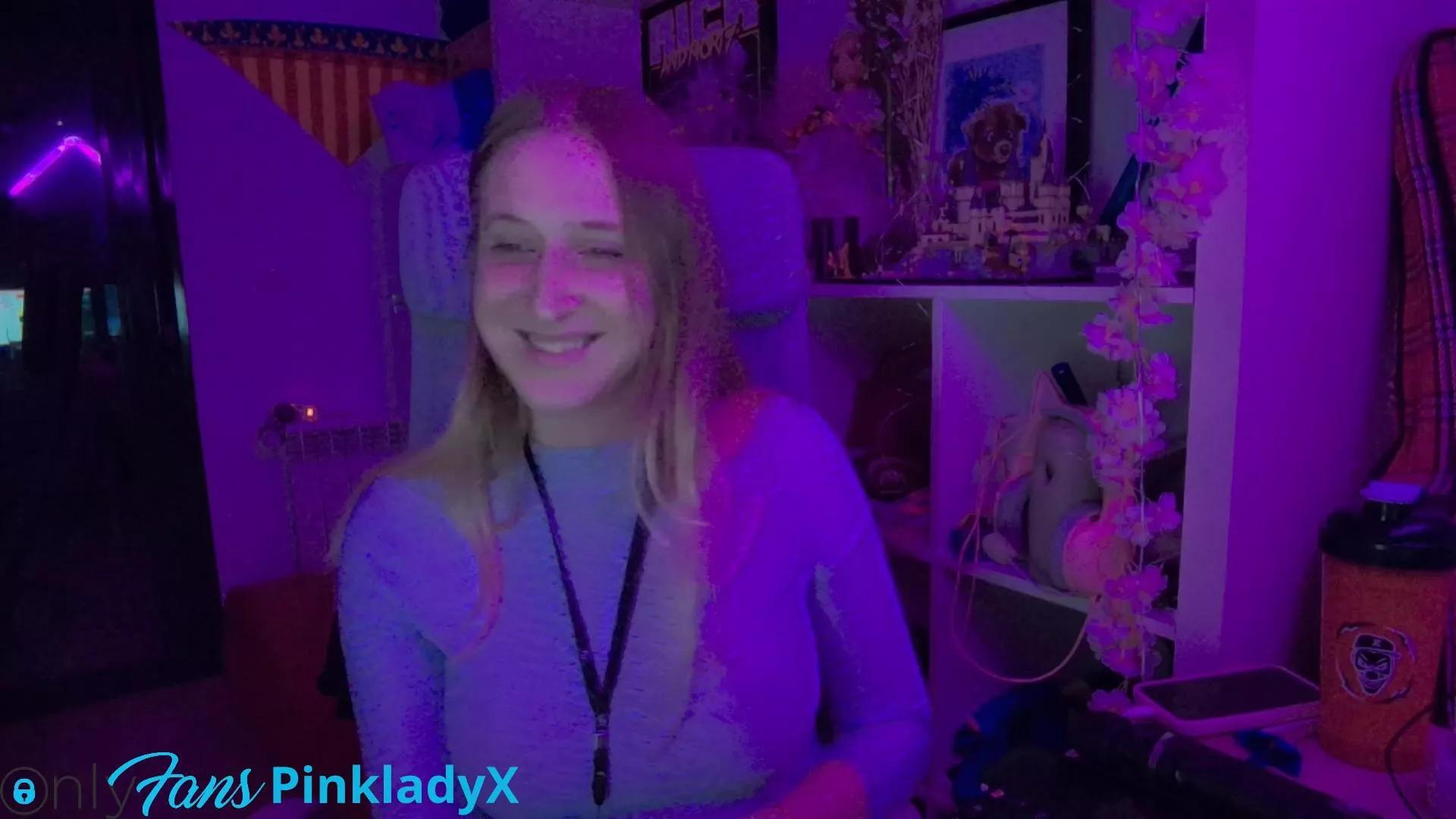 pinkladyx2 on Cam4 