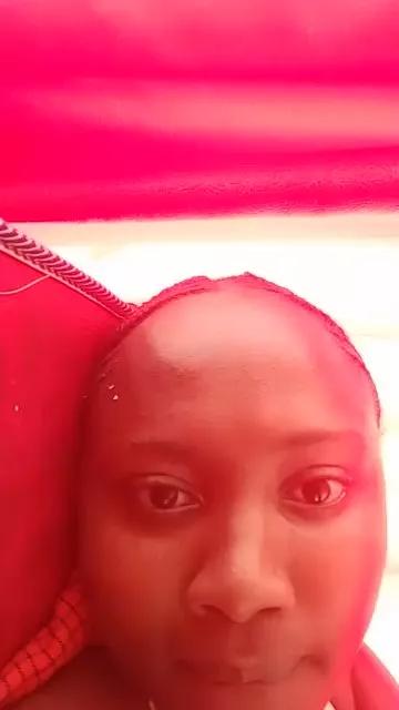 Pinkpanther_21 on Cam4 