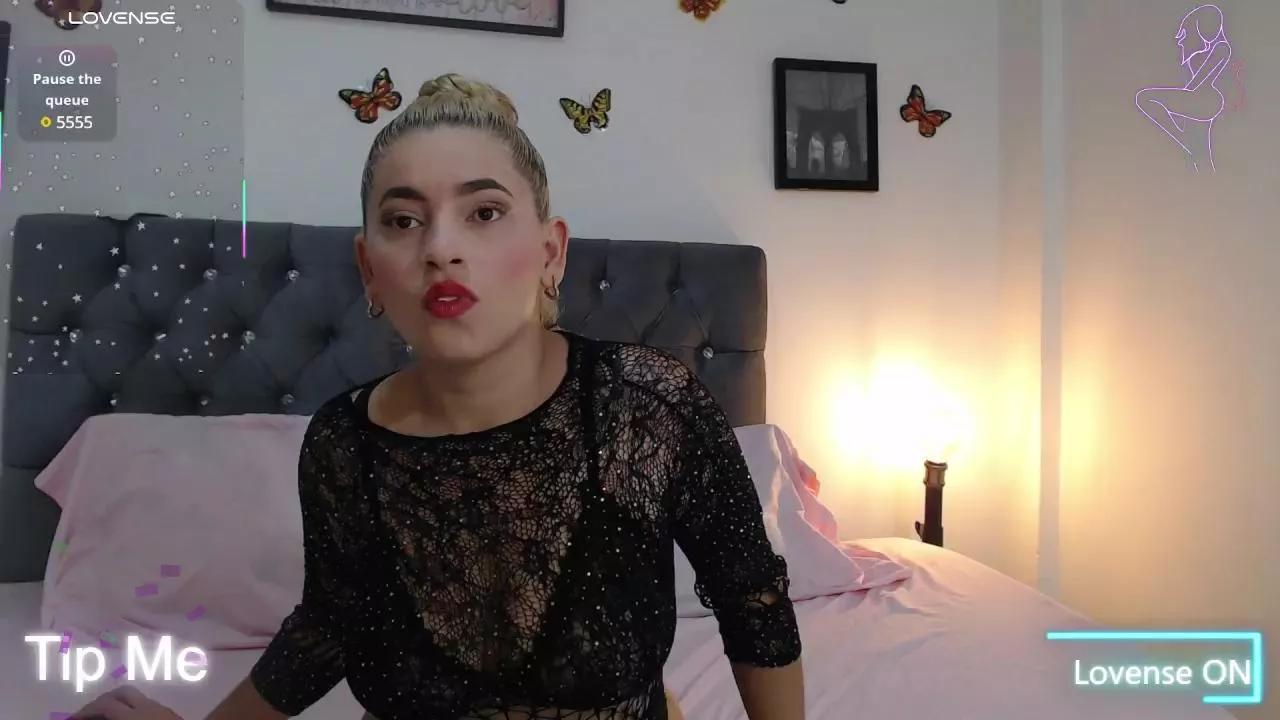 pinkvalentina on Cam4 