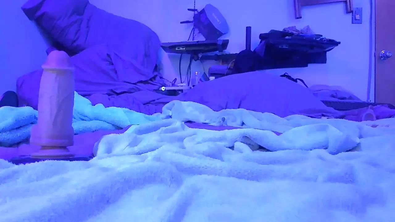 Offline pnpshortyxxx on Cam4