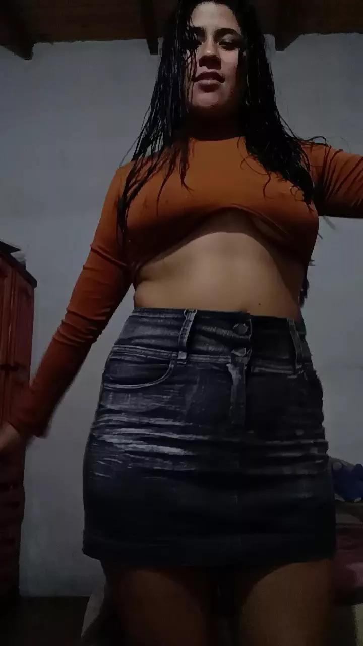 Pocahontas_09 on Cam4 