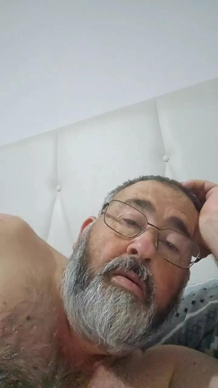 Polla_calientes on Cam4 