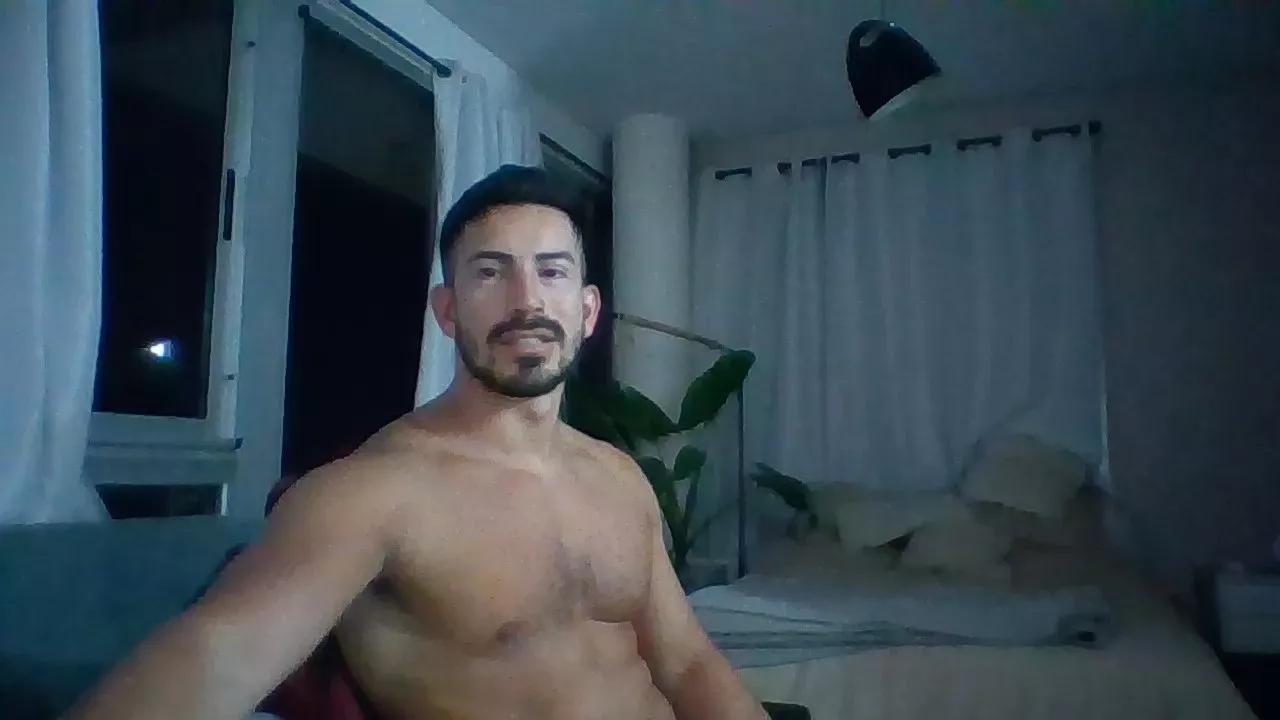 Polypunto on Cam4 