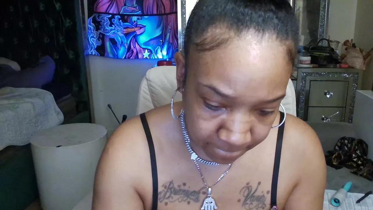 pretty69queen on Cam4 
