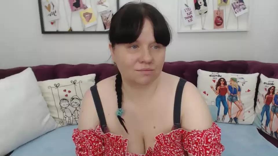 PrettyMalika on Cam4 