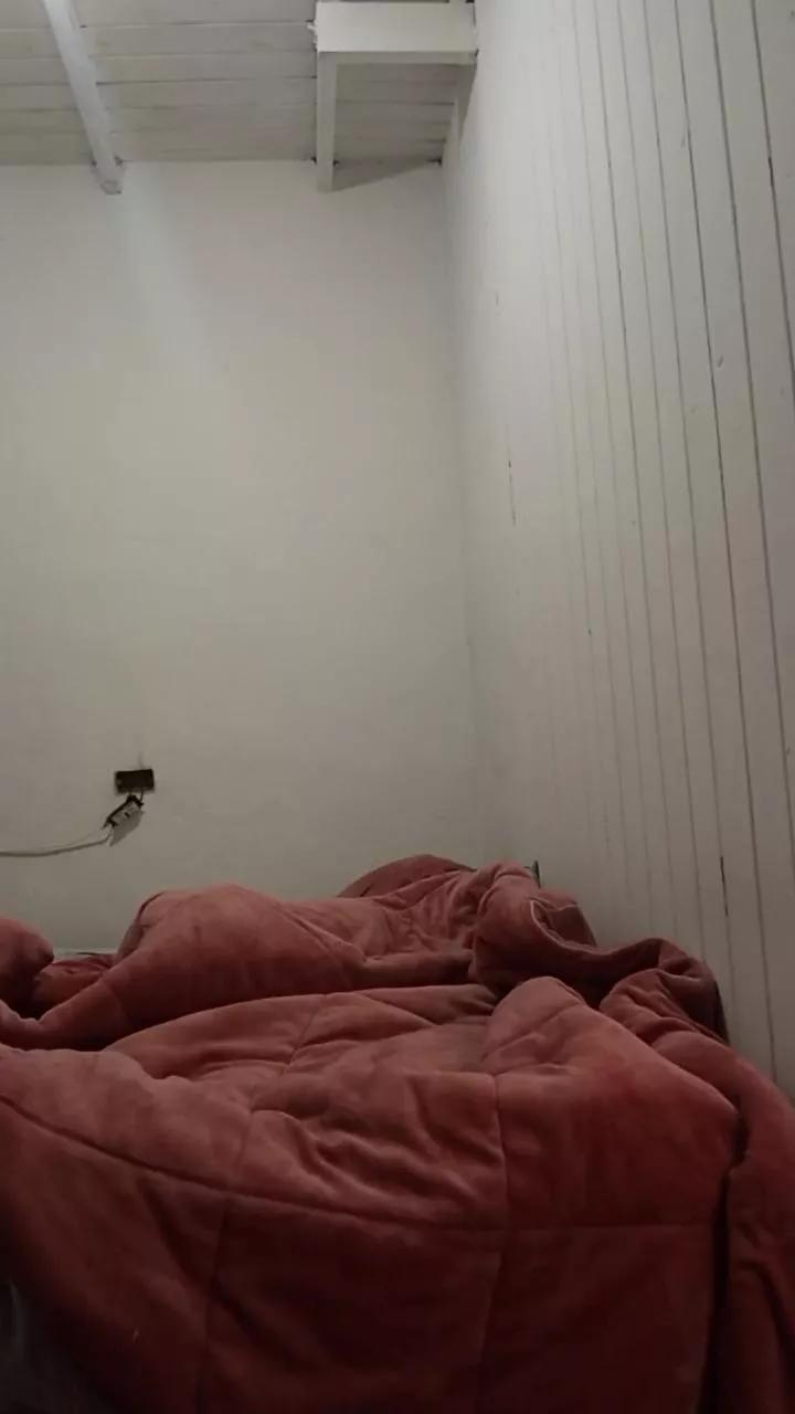 pupy_777 on Cam4 