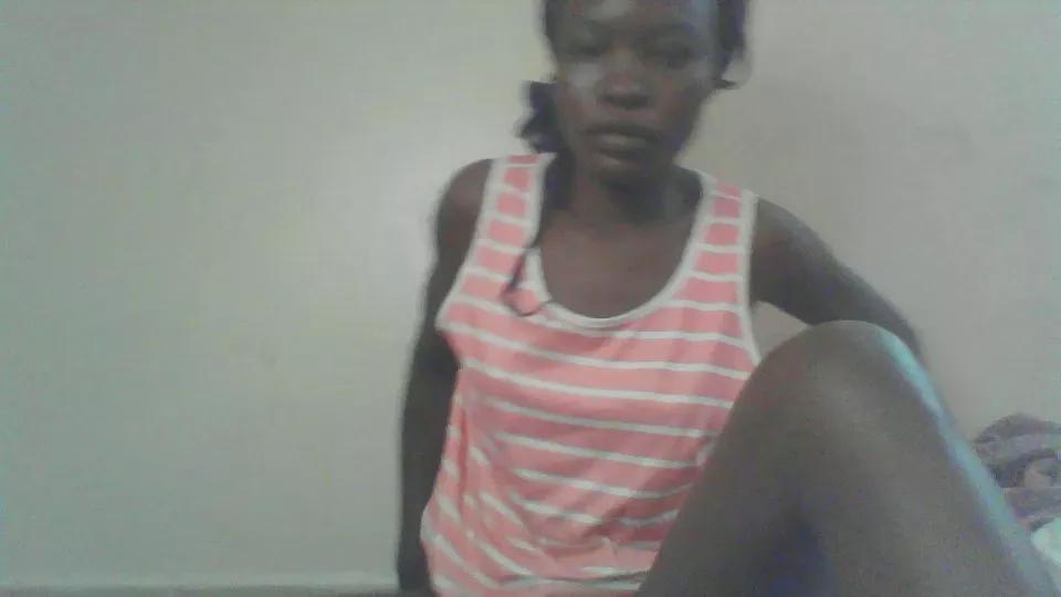 Queen_grashia on Cam4 