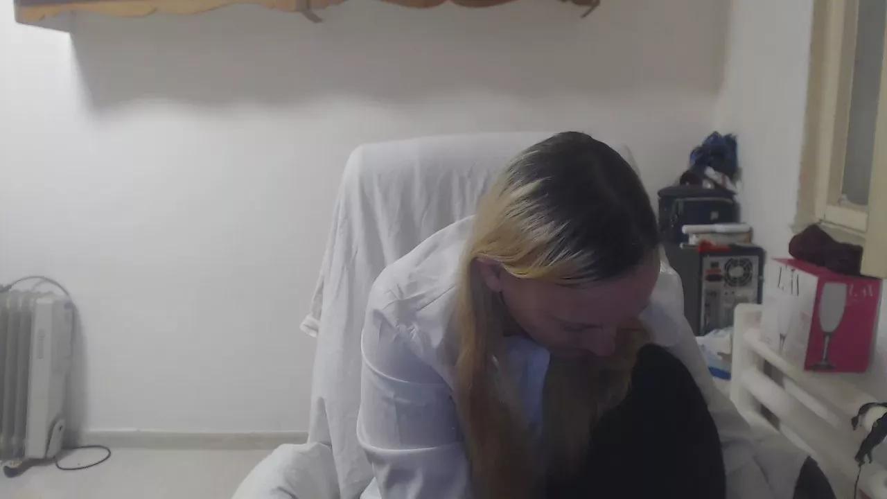 queensinner on Cam4 