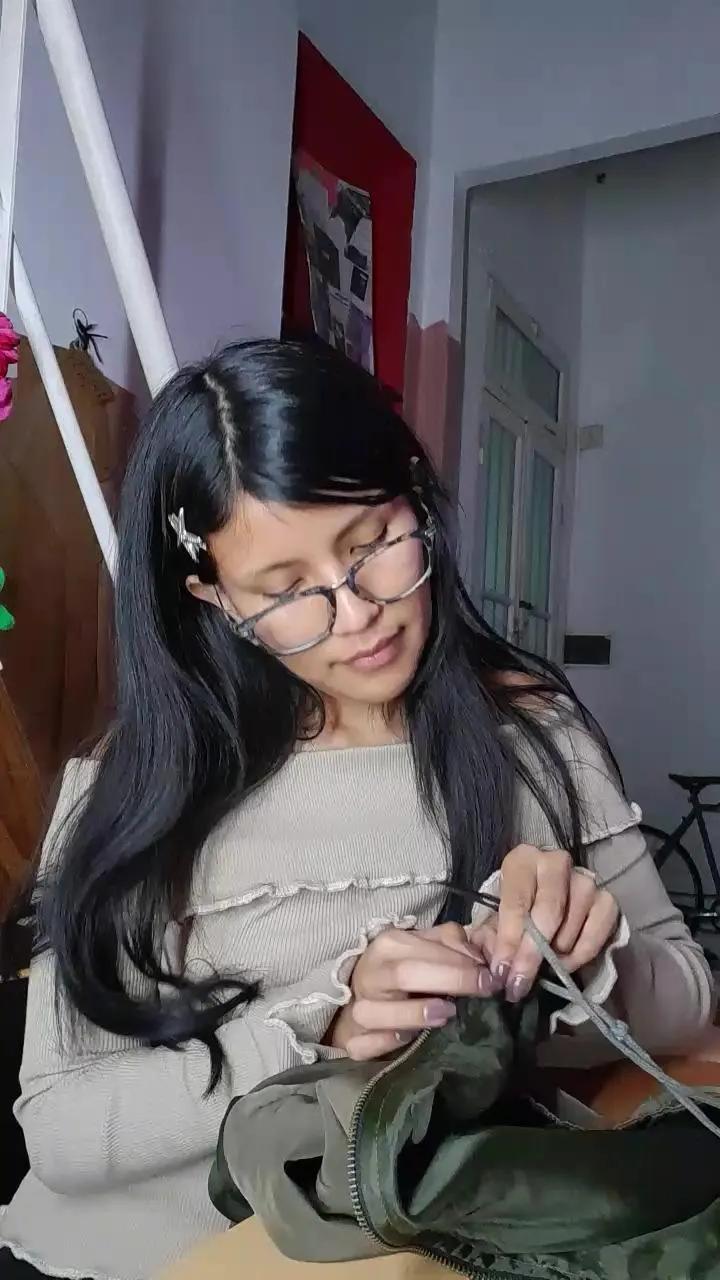 Try Cam4's R0m44 r0m44 from Cam4