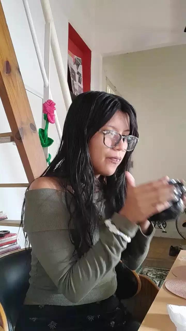 Freechat r0m44 on Cam4