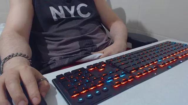 RAPAZ85632 on Cam4 