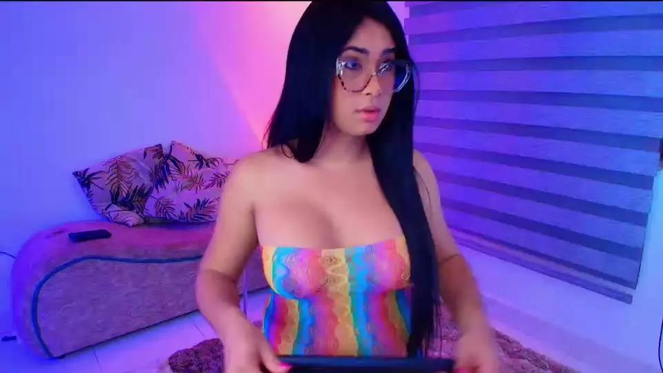 Rashell_zepol on Cam4 