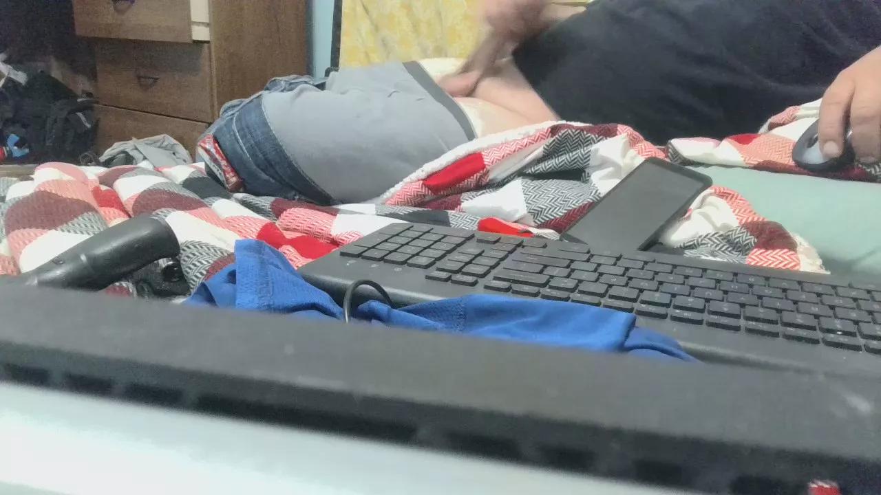 Offline rdy4spunfun on Cam4