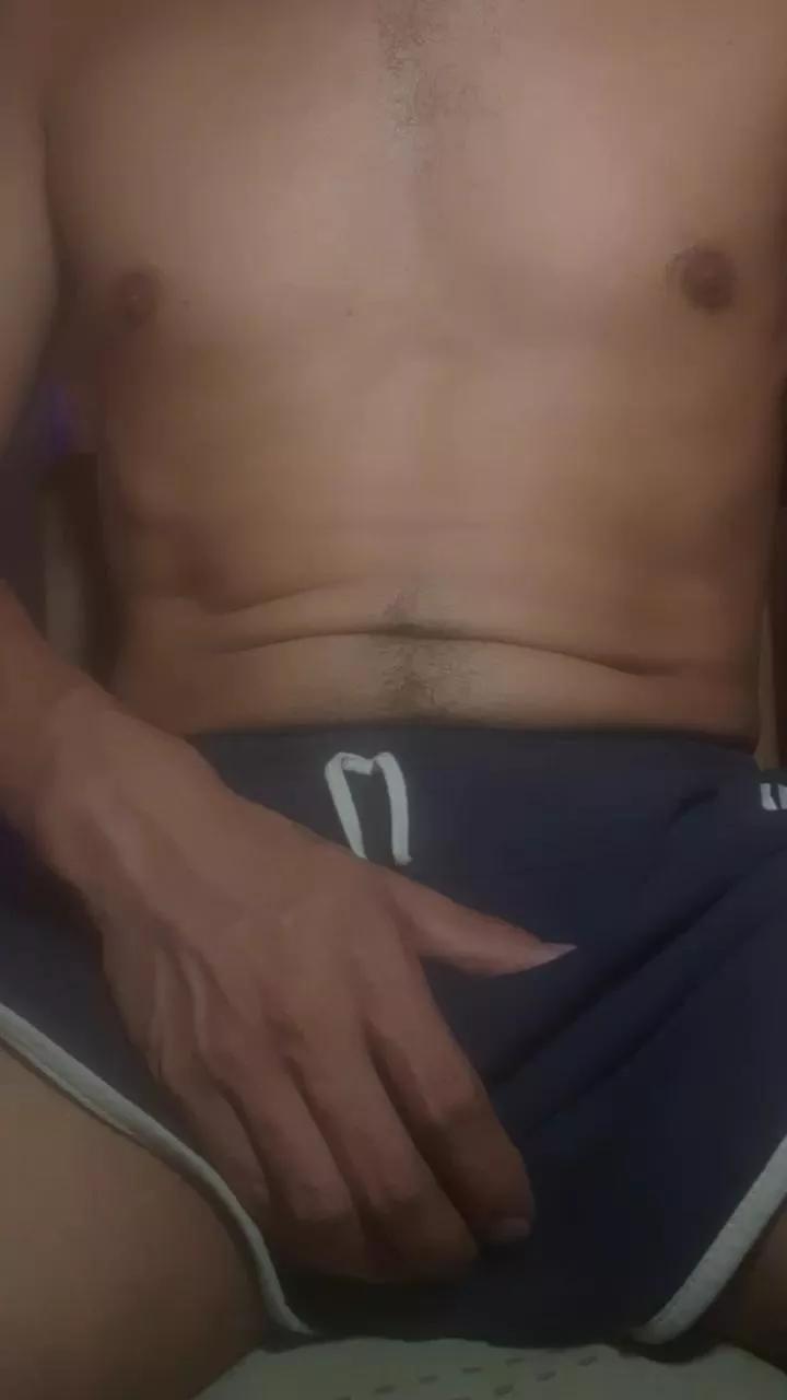 RealChicoBoy on Cam4 