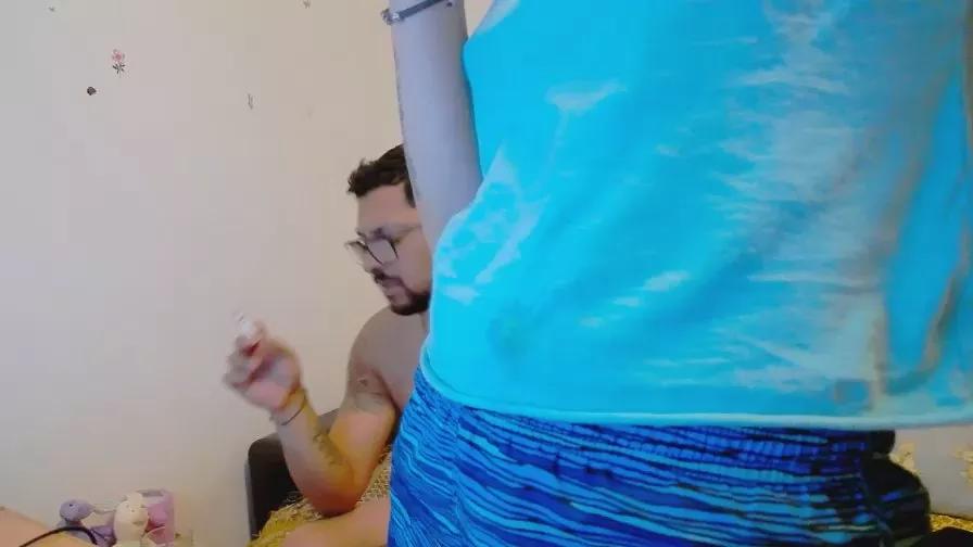 realcouplesexy on Cam4 