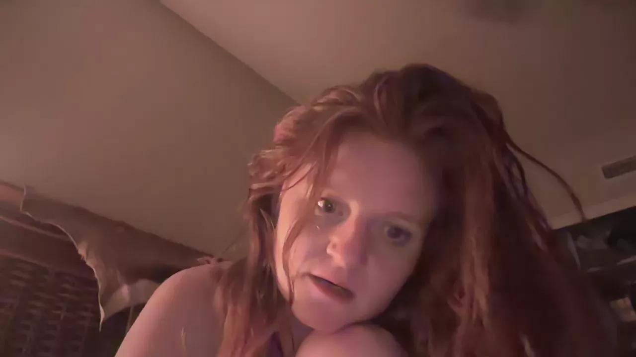 RedHeadeadSweet on Cam4 
