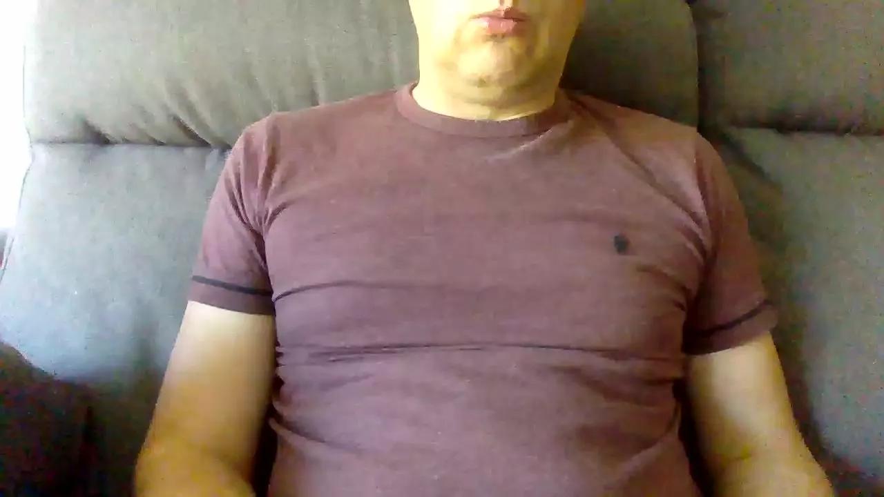 regularrob on Cam4 