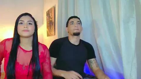 Reina_paola on Cam4 