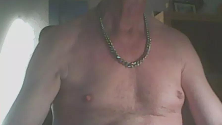 reisefan26 on Cam4 