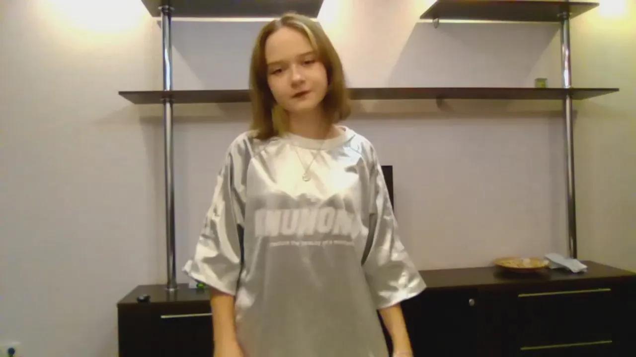 Cute RemonaBoulton from Cam4 RemonaBoulton from Cam4