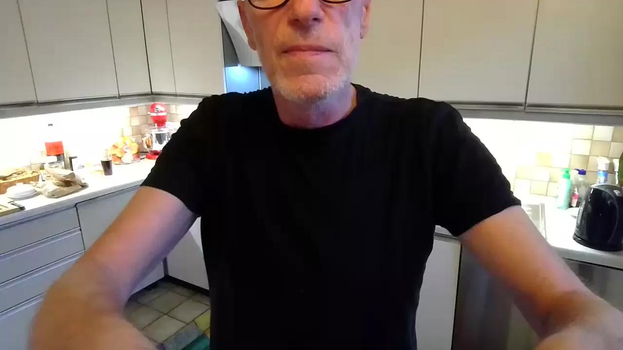 Remotcontrol on Cam4 