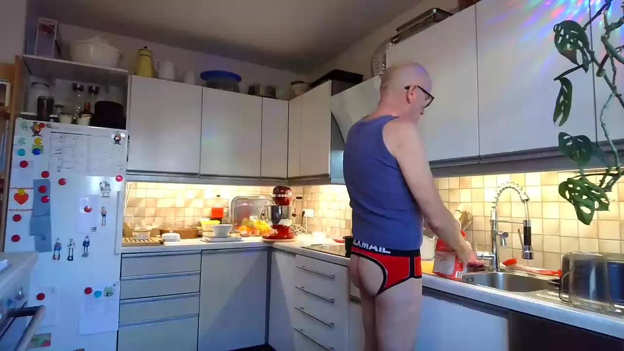 Remotcontrol on Cam4 