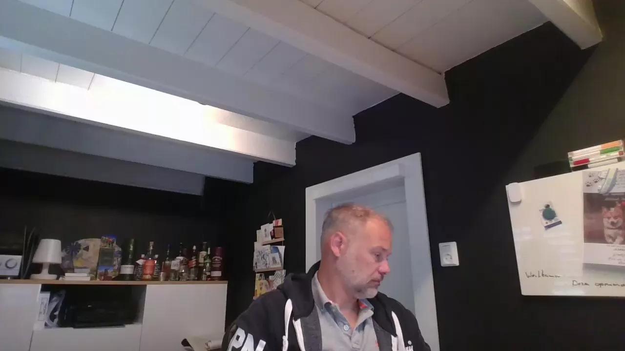 Offline rene4ufun on Cam4