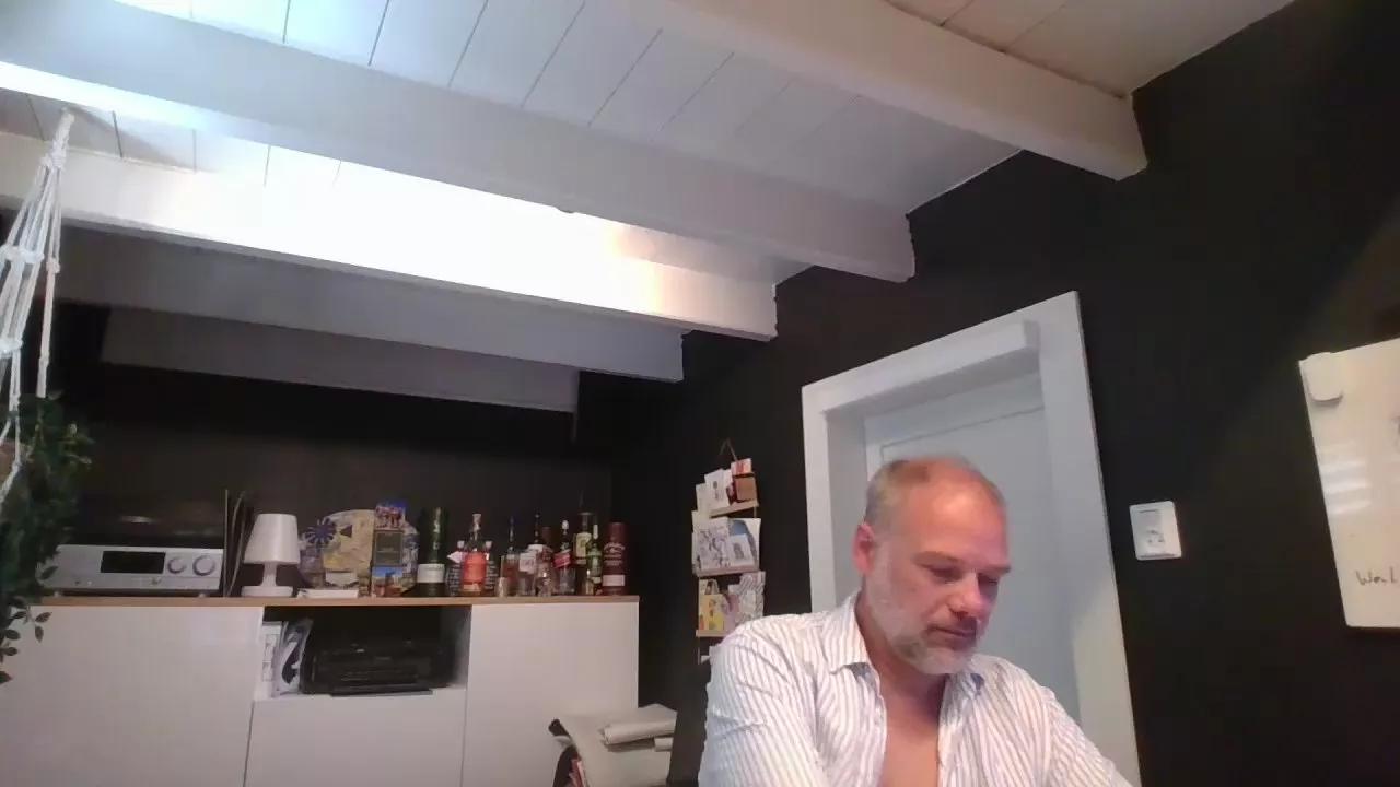 Offline rene4ufun on Cam4