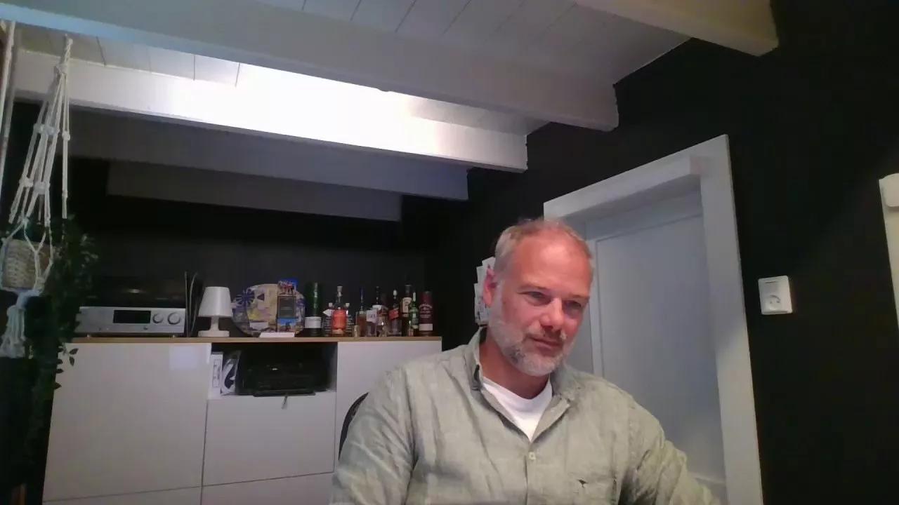 Offline rene4ufun on Cam4