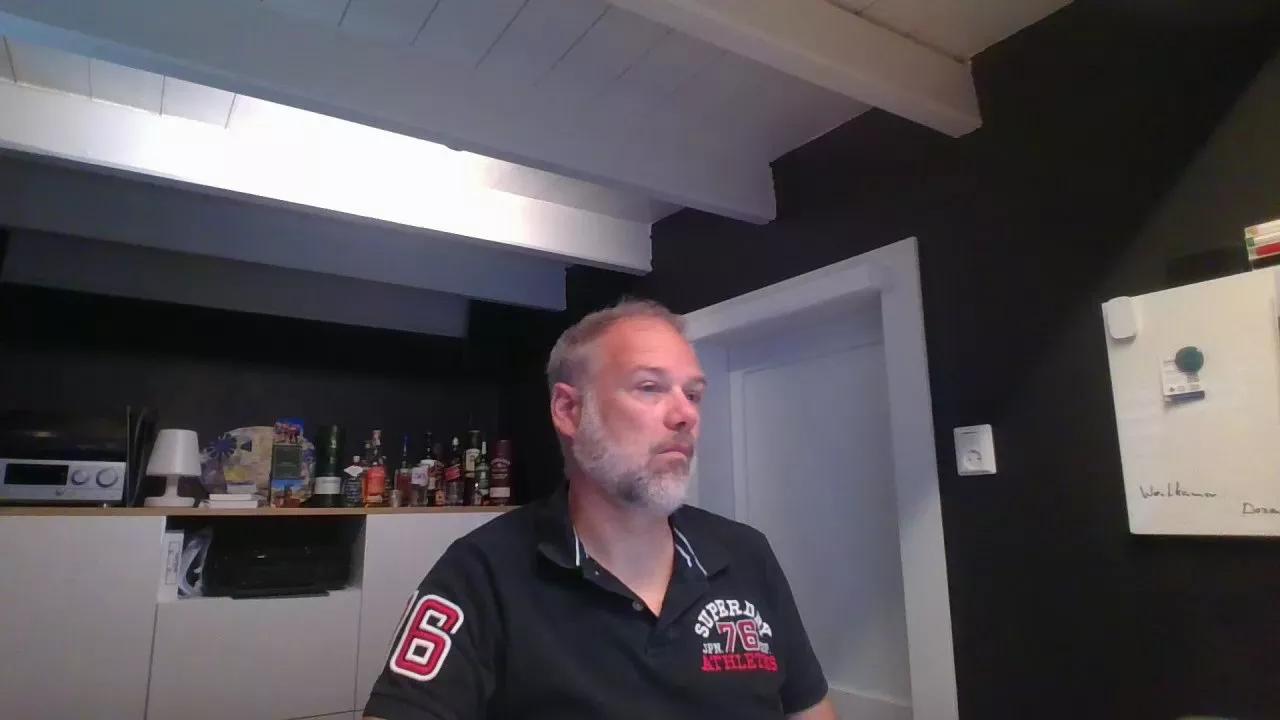 Offline rene4ufun on Cam4