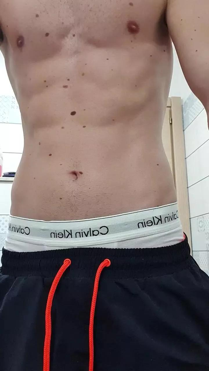 Renezelwegher24 on Cam4 