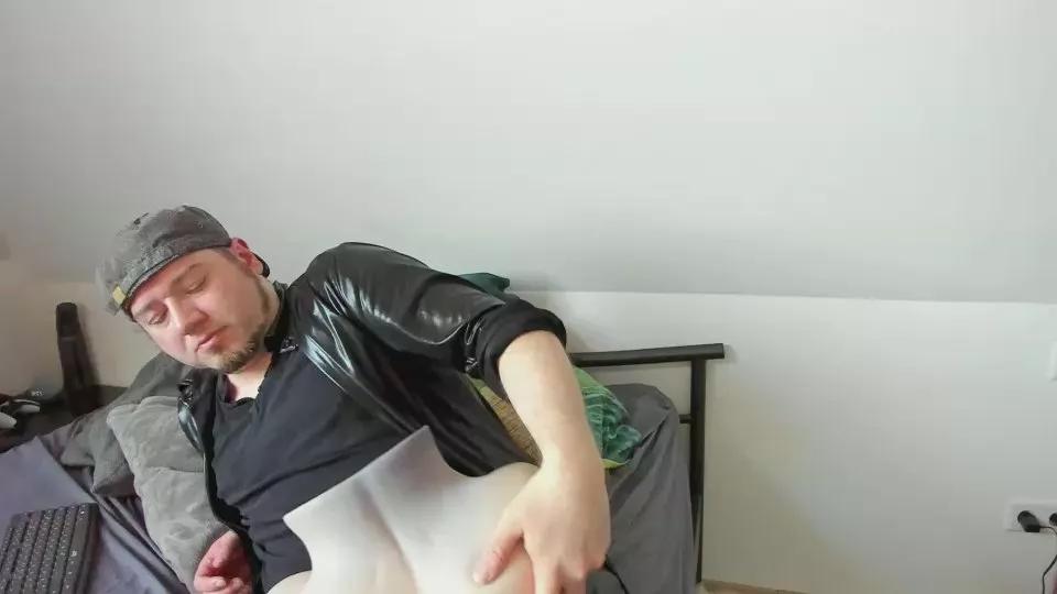 RLPlover on Cam4 