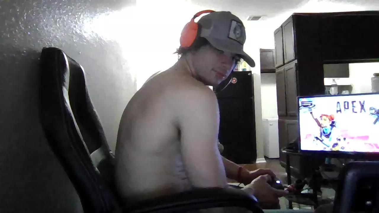 robert1774 on Cam4 