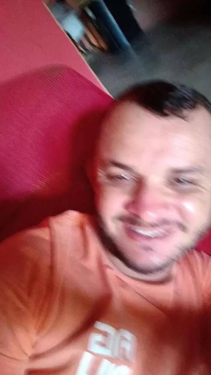 Rockmaia98 on Cam4 
