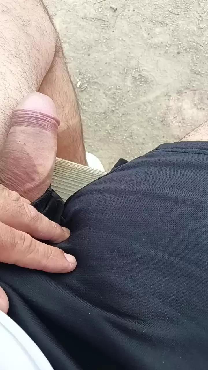 Roger9229 on Cam4 