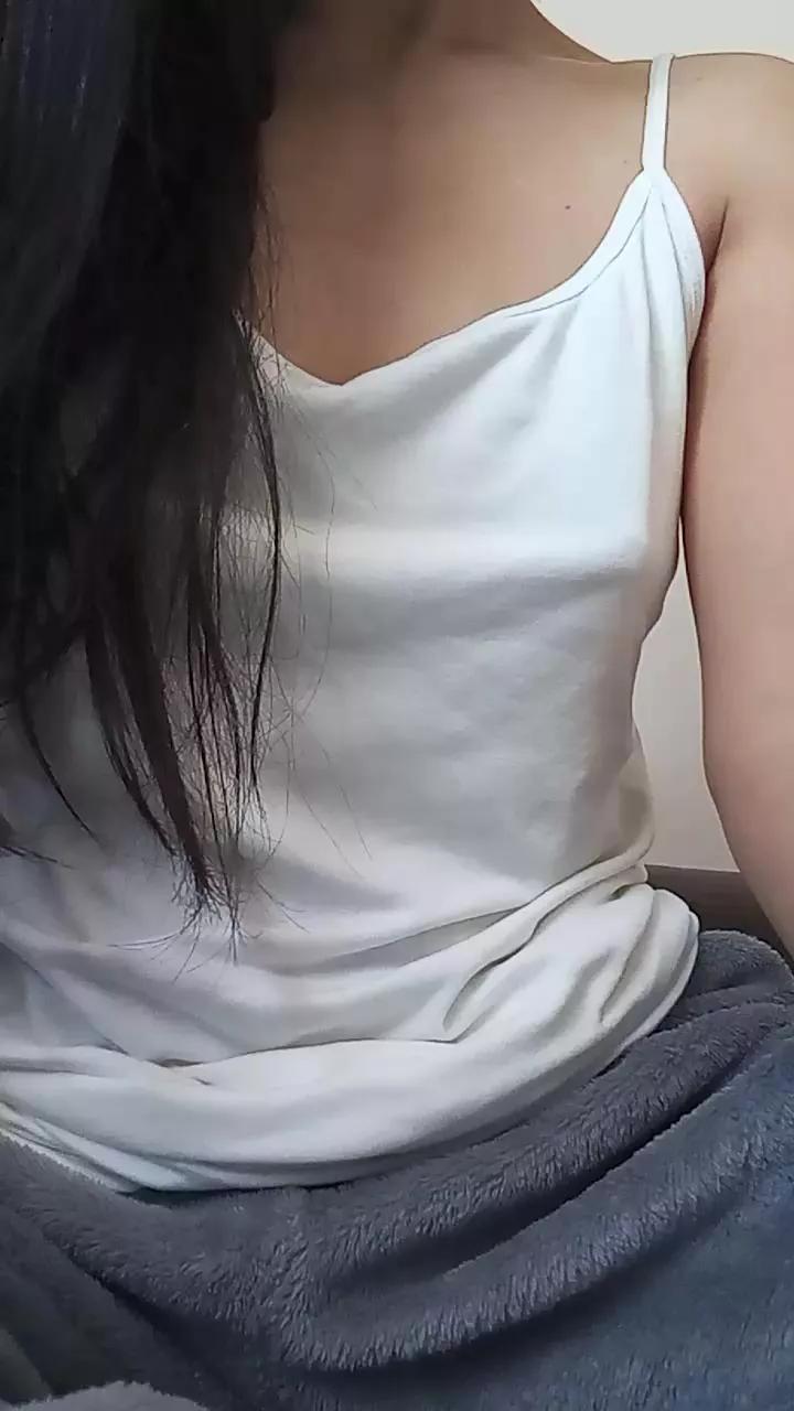 romi183 on Cam4 