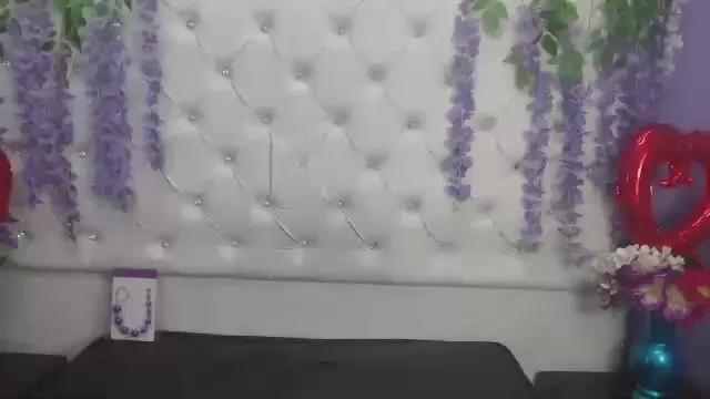 roselyn_arnold_ on Cam4 
