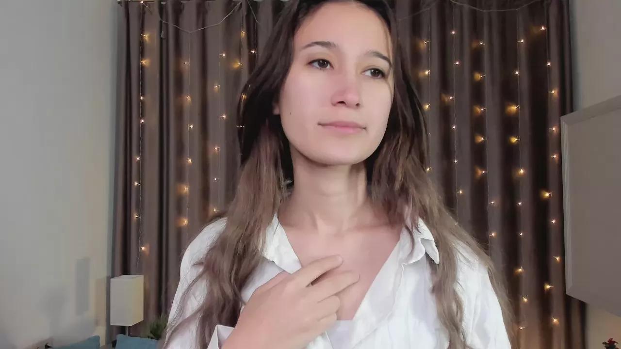 RowenaHazlett on Cam4 