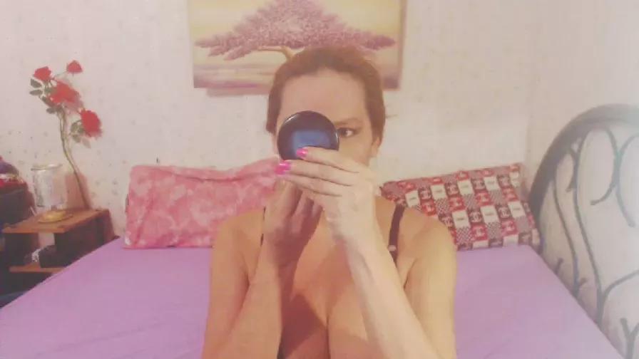 roxannemistress on Cam4 