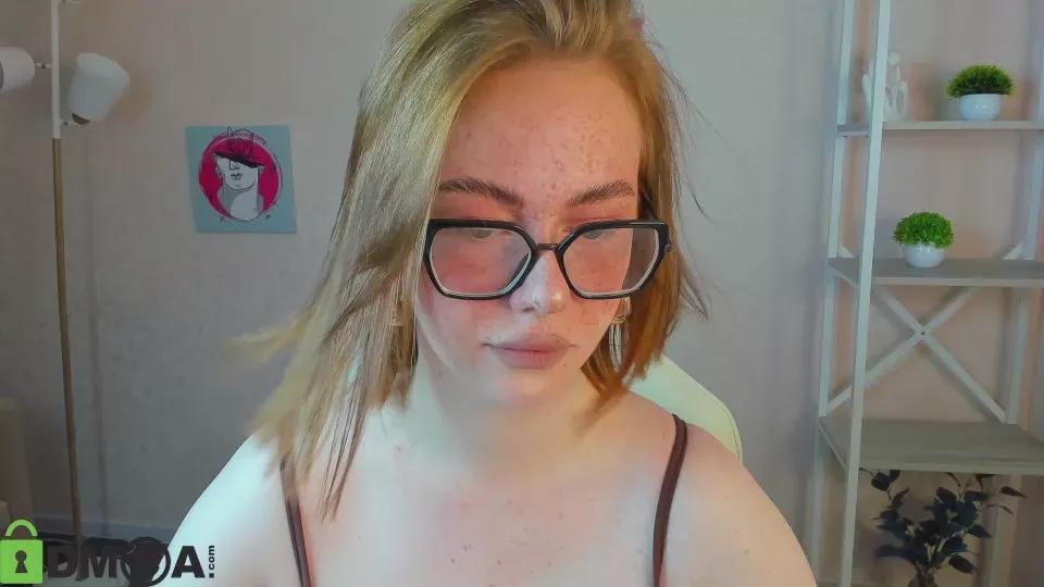 Roxy_Sunny on Cam4