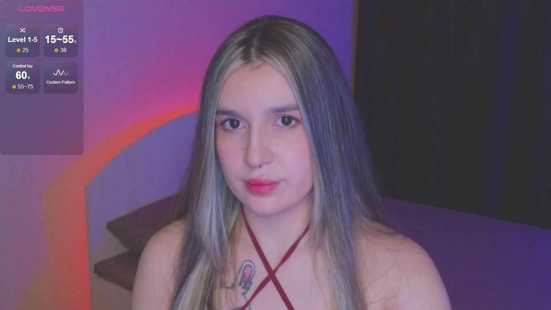 roxychilli on Cam4 