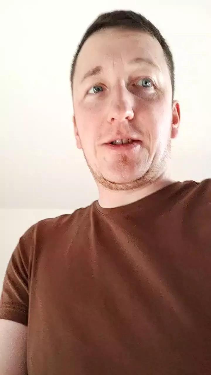 roy21jahre on Cam4 