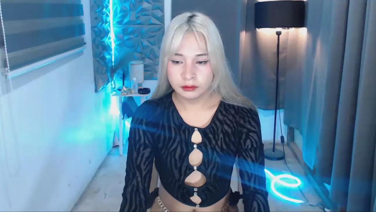 SabrinaGrande69 on Cam4 
